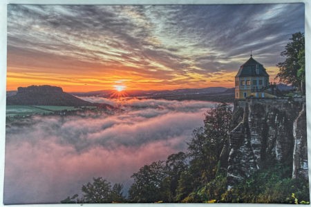 Auf Leinwand: Zum Sonnenaufgang auf der Festung Königstein